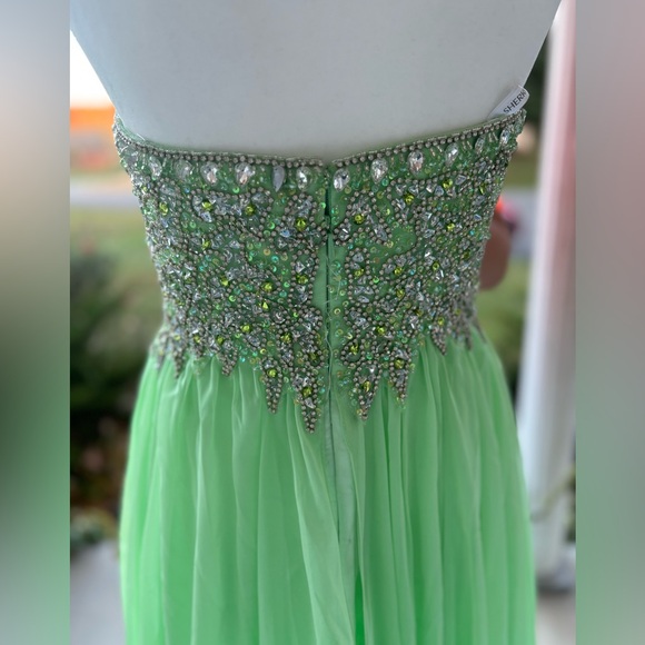 Sherri Hill Formal Prom Dress Sequin Beaded Chiffon Green Strapless Size 14 - Picture 6 of 10